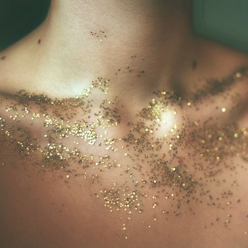 glitter body